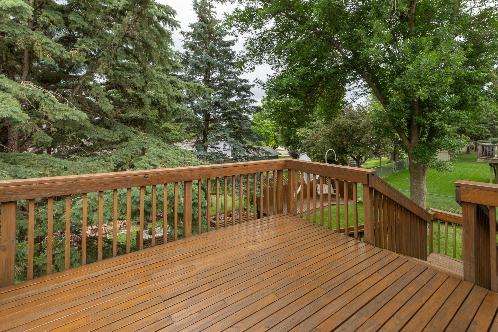 33-Deck