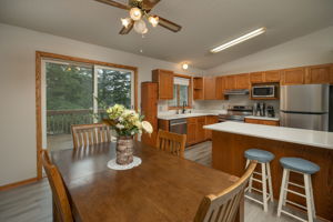 09-Dining Room
