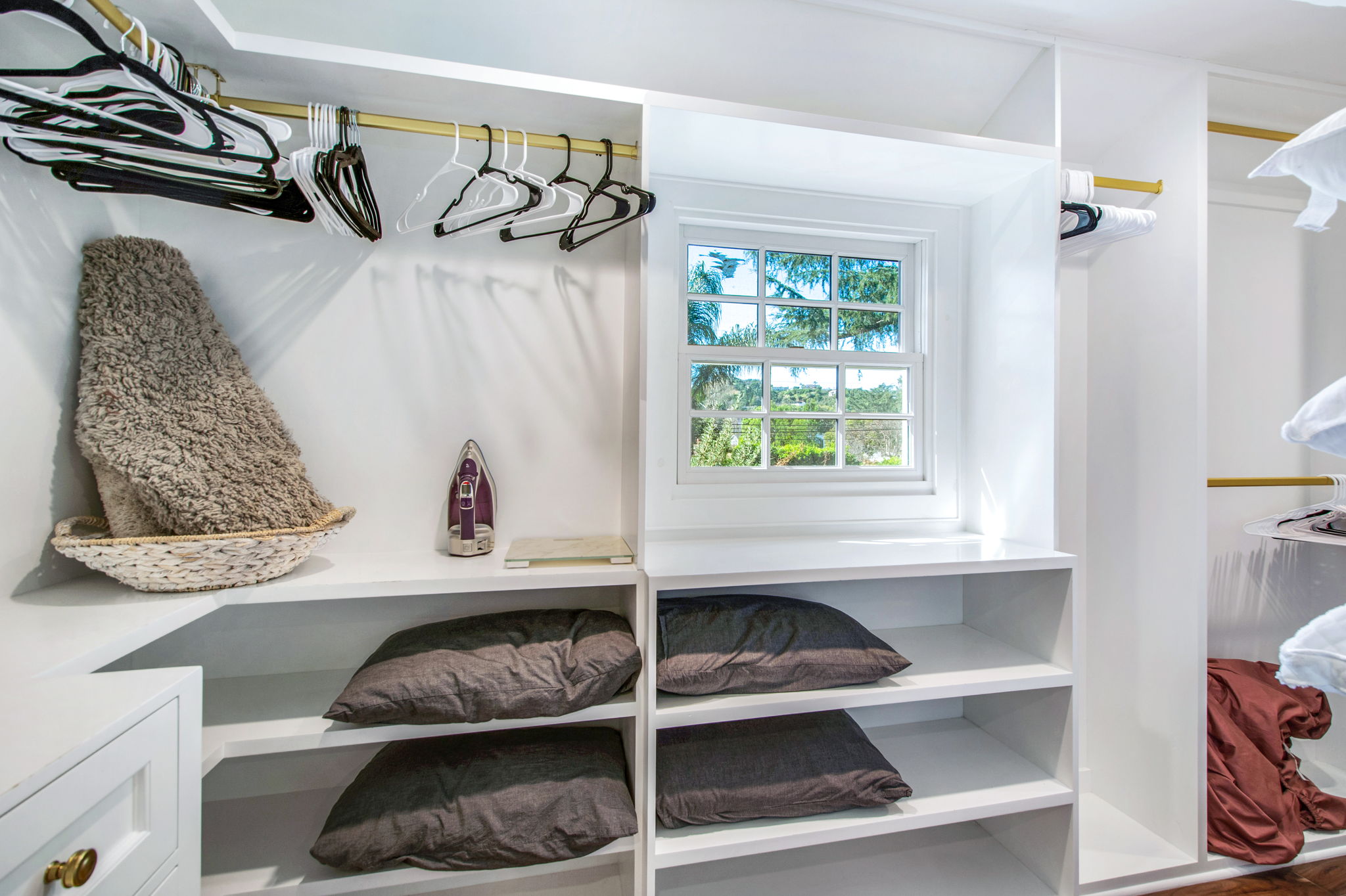 walk in closet for primary suite