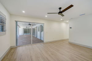 Liberty Square-027