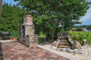  Photo 47