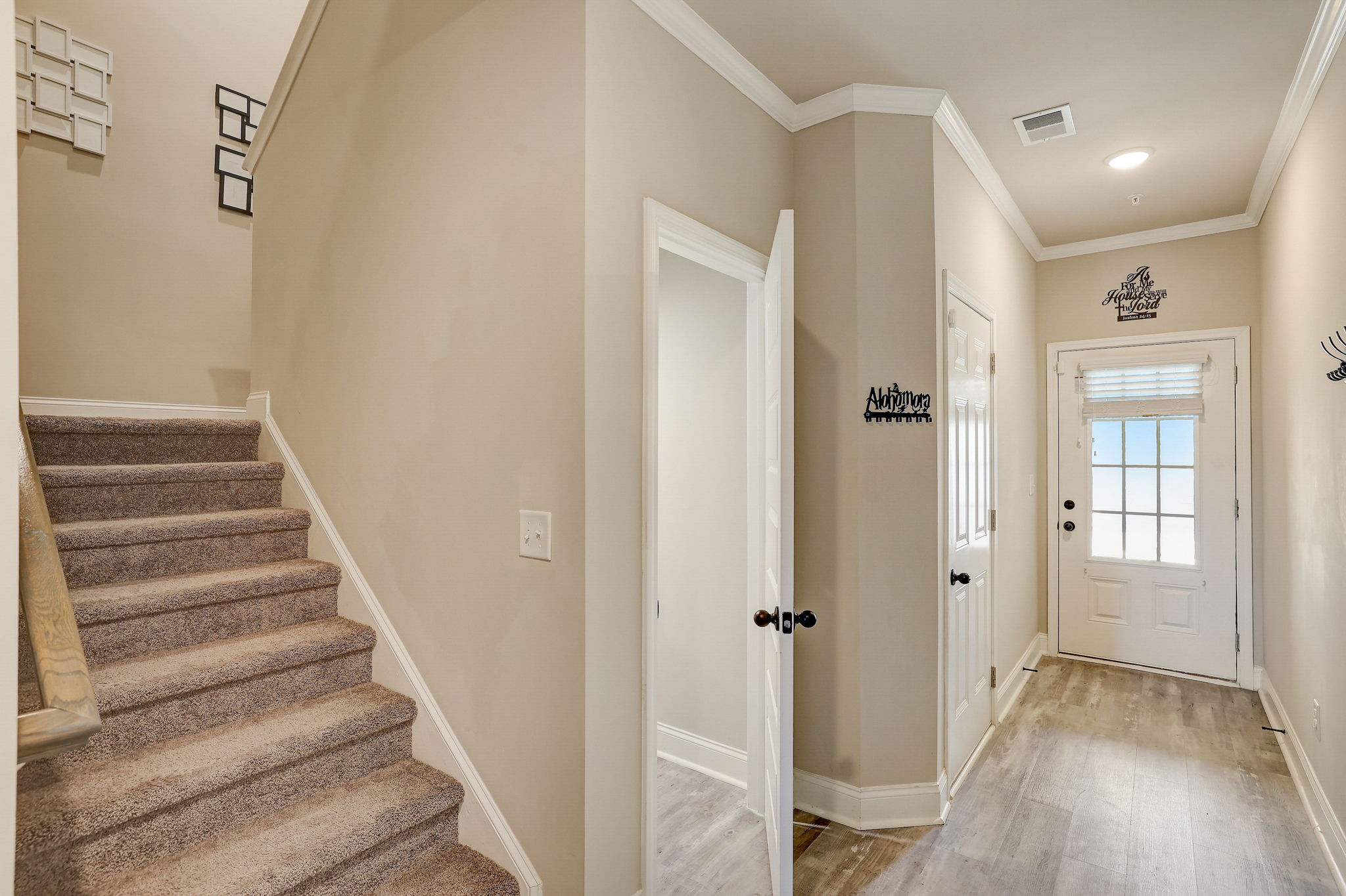 Cherryhill Ln-009