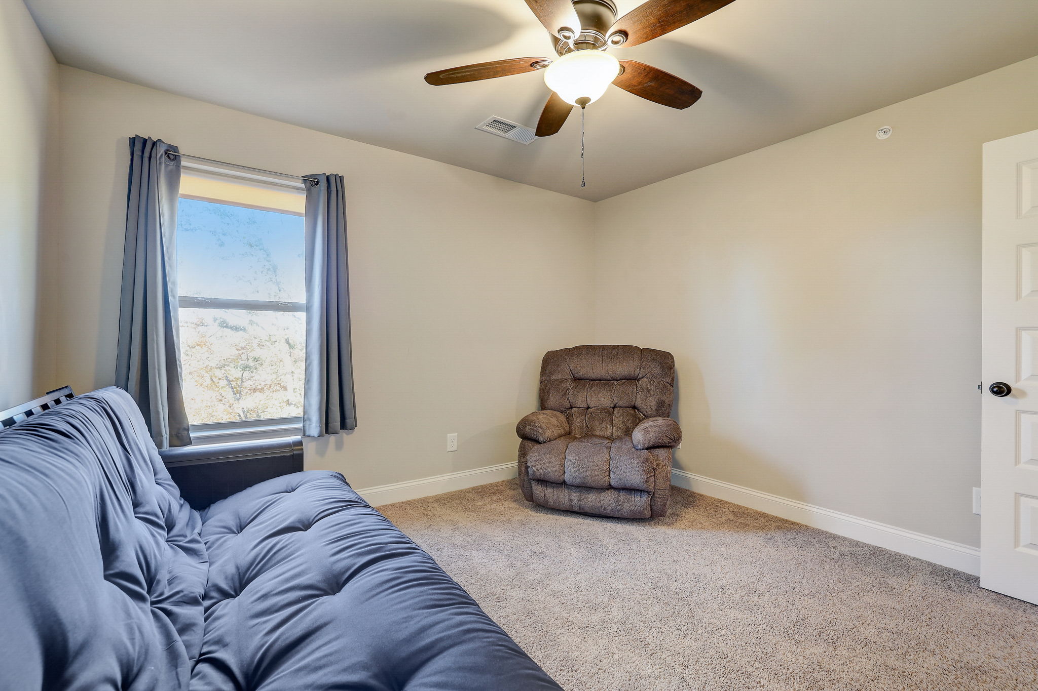 Cherryhill Ln-056