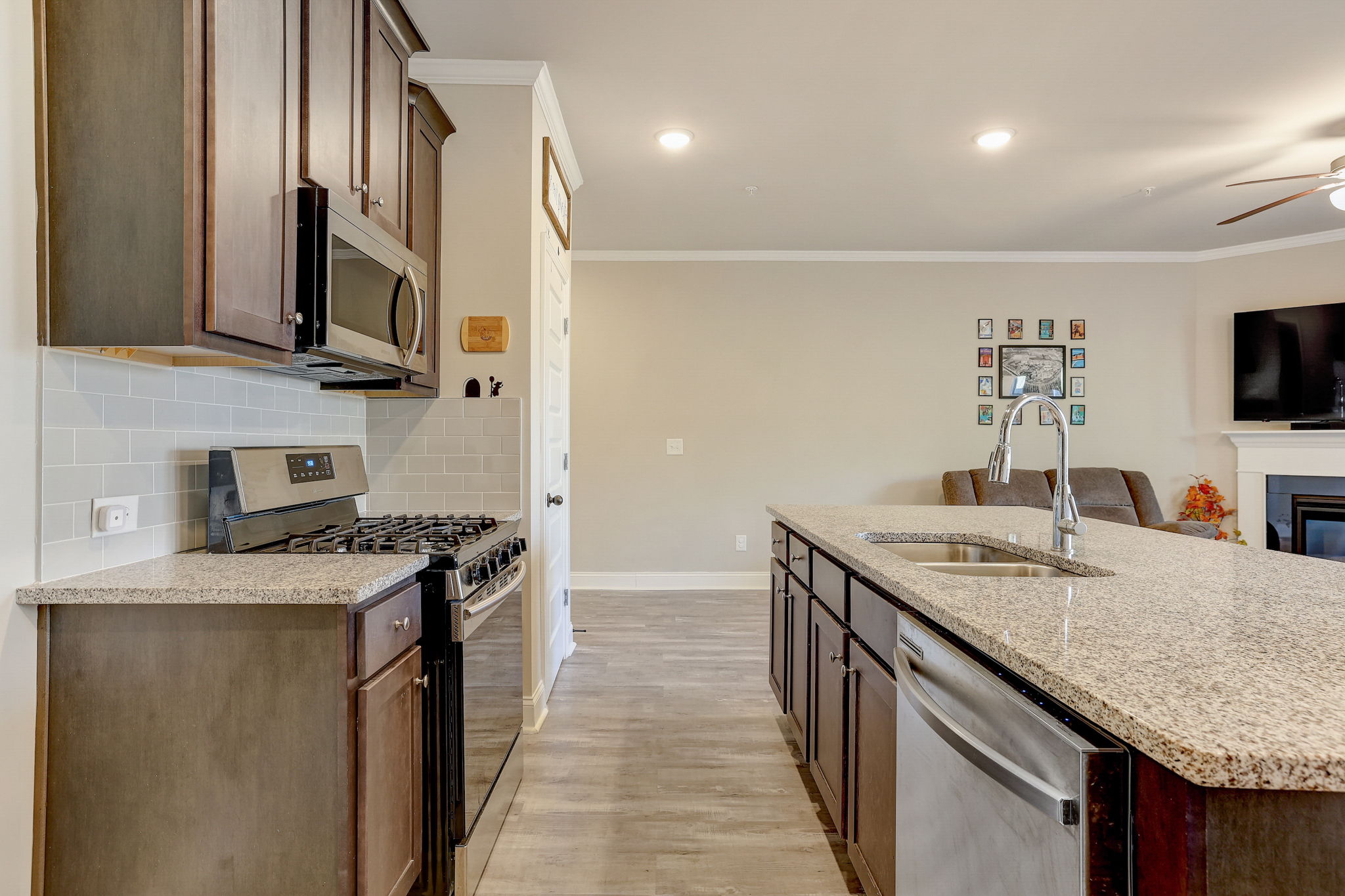 Cherryhill Ln-032