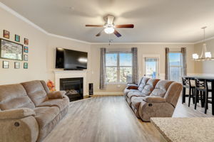 Cherryhill Ln-011