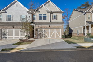 Cherryhill Ln-005