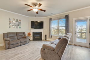 Cherryhill Ln-013