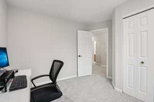 Evergreen Cir-S2211-025.jpg