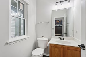 Evergreen Cir-S2211-032.jpg