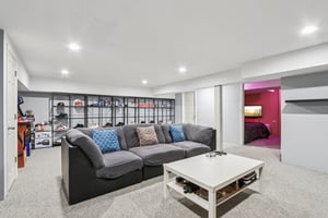 Evergreen Cir-S2211-1-003.jpg