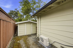  Photo 49