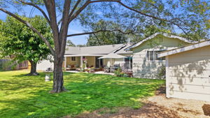 012_F8_AERIAL_373 Piezzi Rd