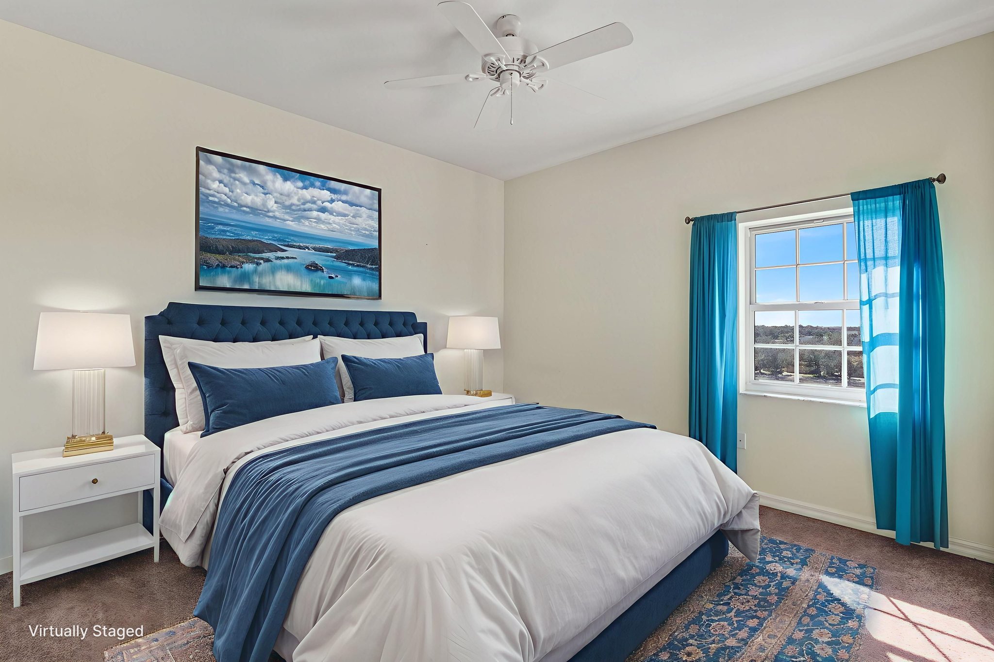 DSC09198 virtually staged.jpeg