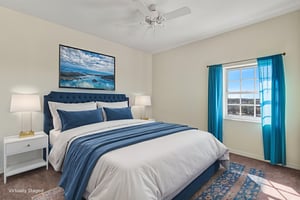 DSC09198 virtually staged.jpeg