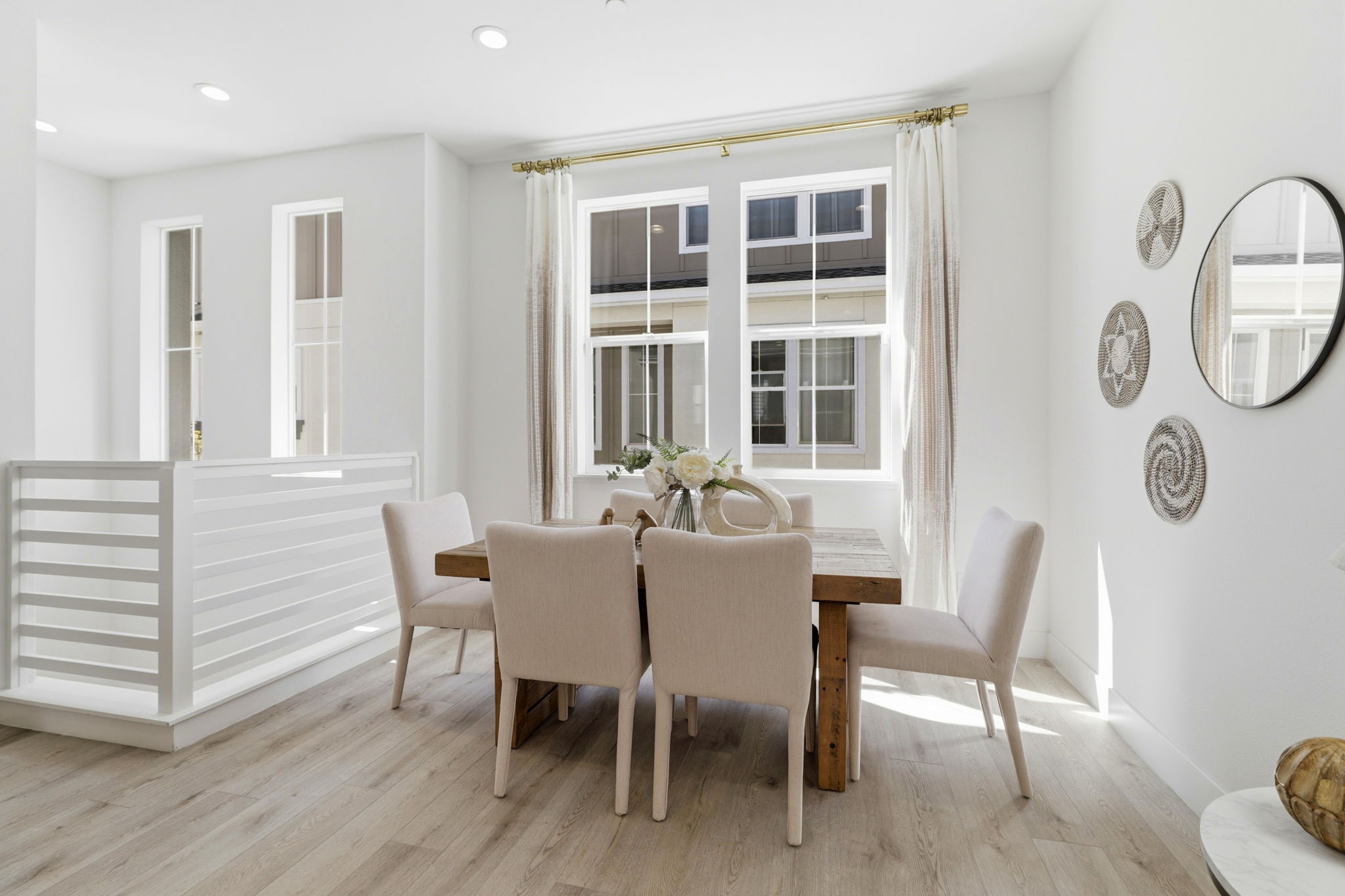 017_F8_37309 Suncrest St