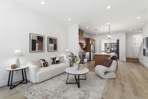 011_F8_37309 Suncrest St