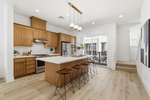012_F8_37309 Suncrest St