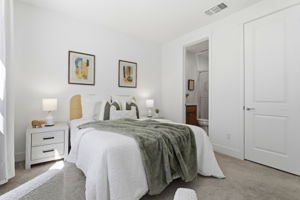020_F8_37309 Suncrest St