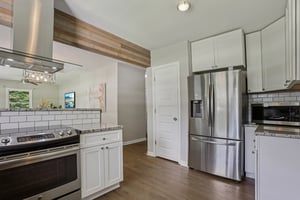 N Druid Hills Rd-S1707-010.jpg