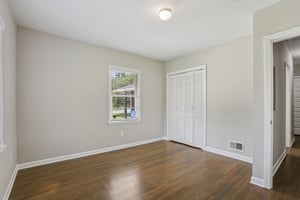 N Druid Hills Rd-S1707-017.jpg