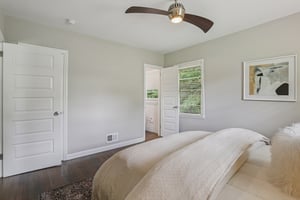 N Druid Hills Rd-S1707-021.jpg