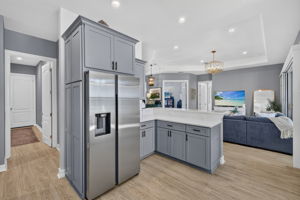 Kitchen 3 of 3