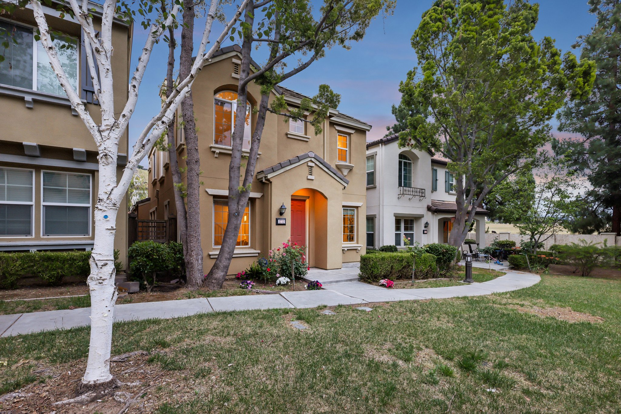 RT-0505-03.jpg