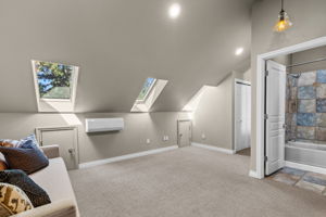  Photo 39