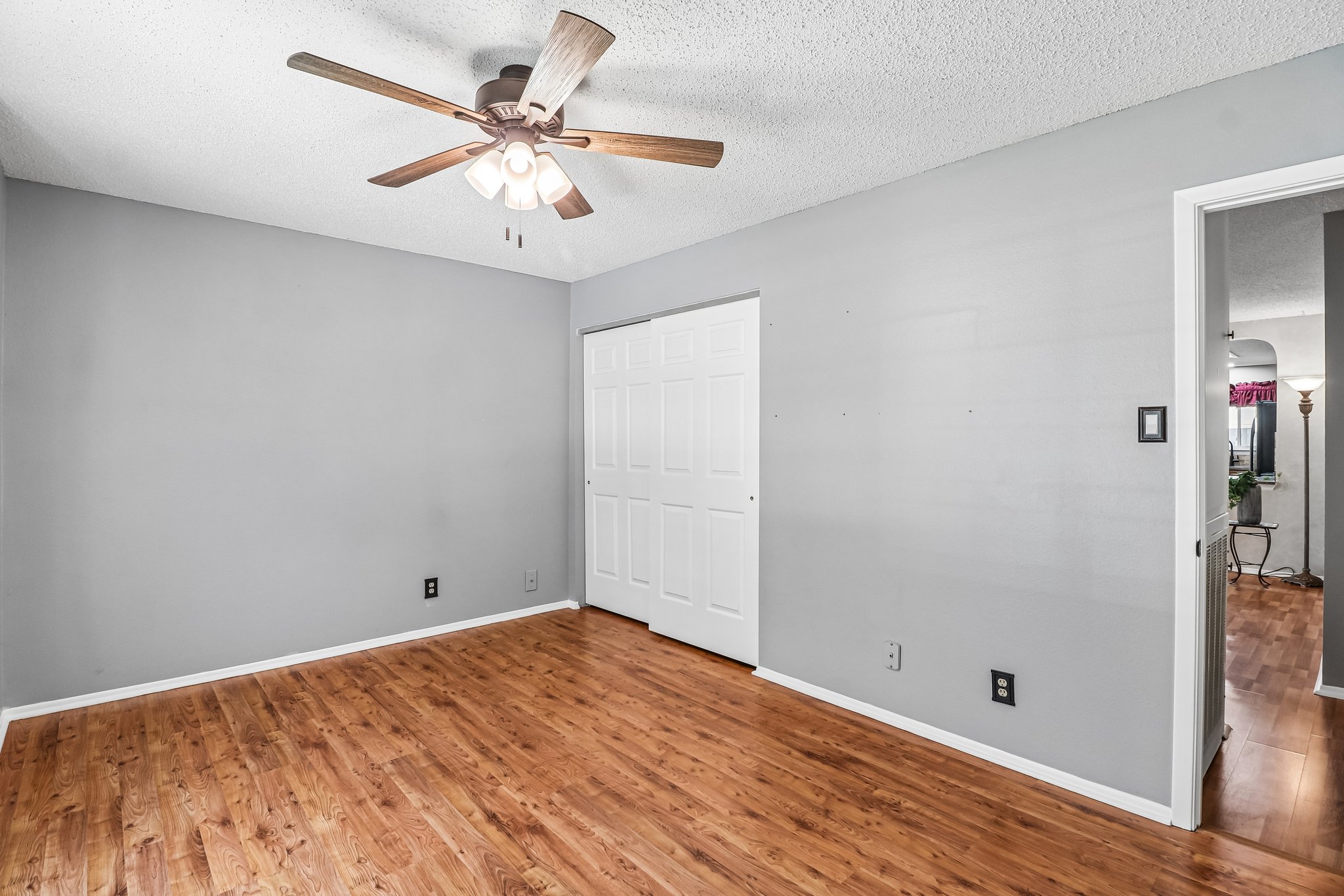 Davenport-S1405-017.jpg