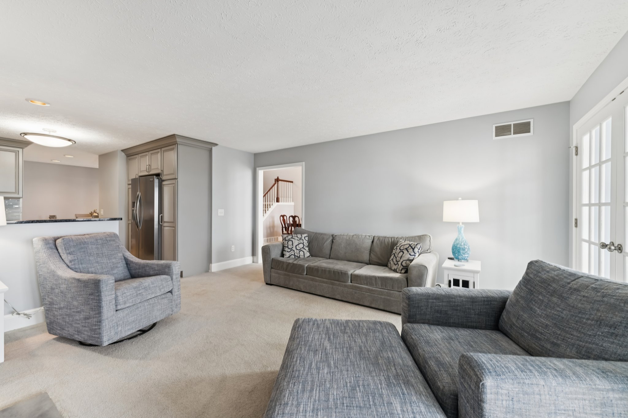 E Lake Rd-S2402-010.jpg