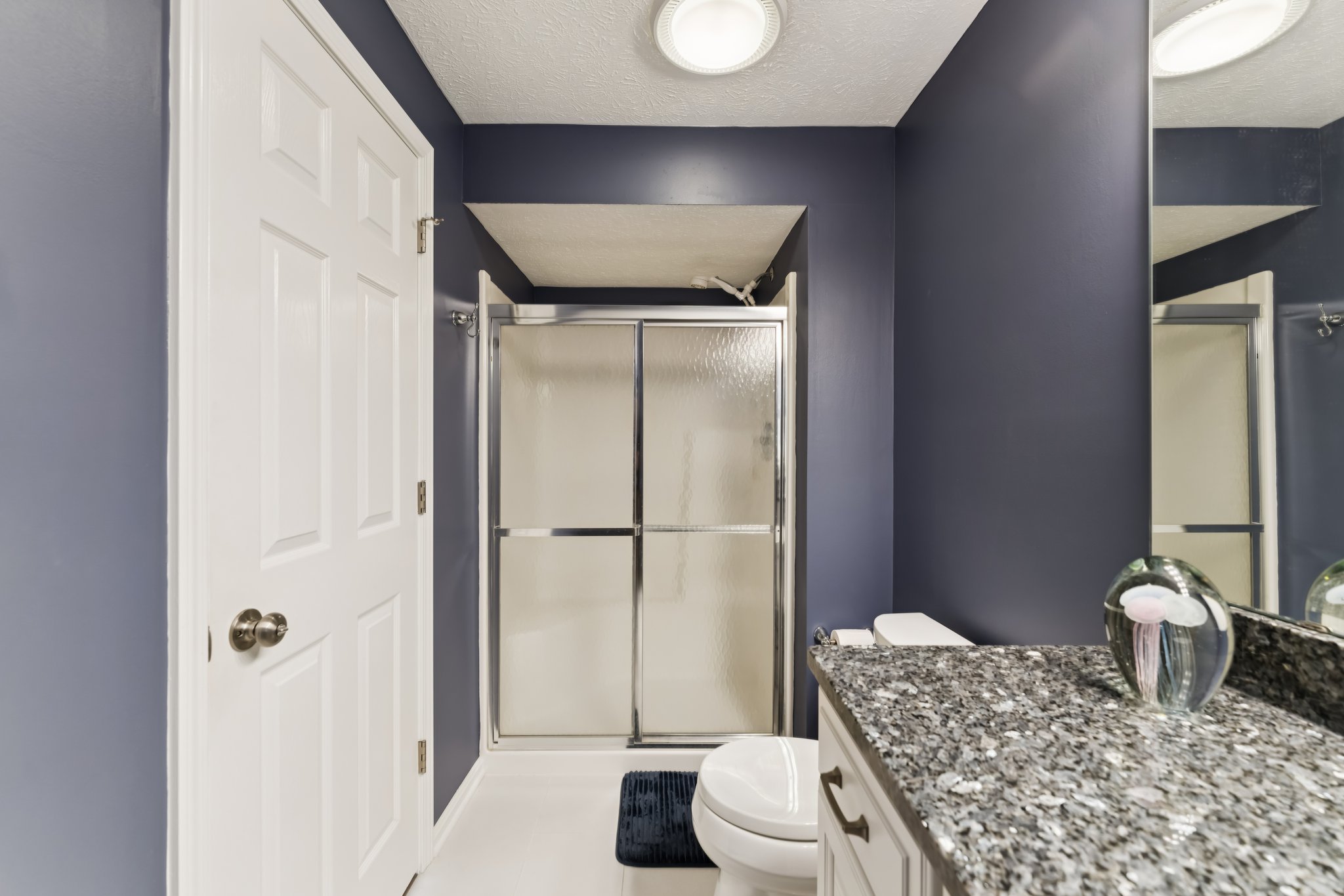 E Lake Rd-S2402-032.jpg