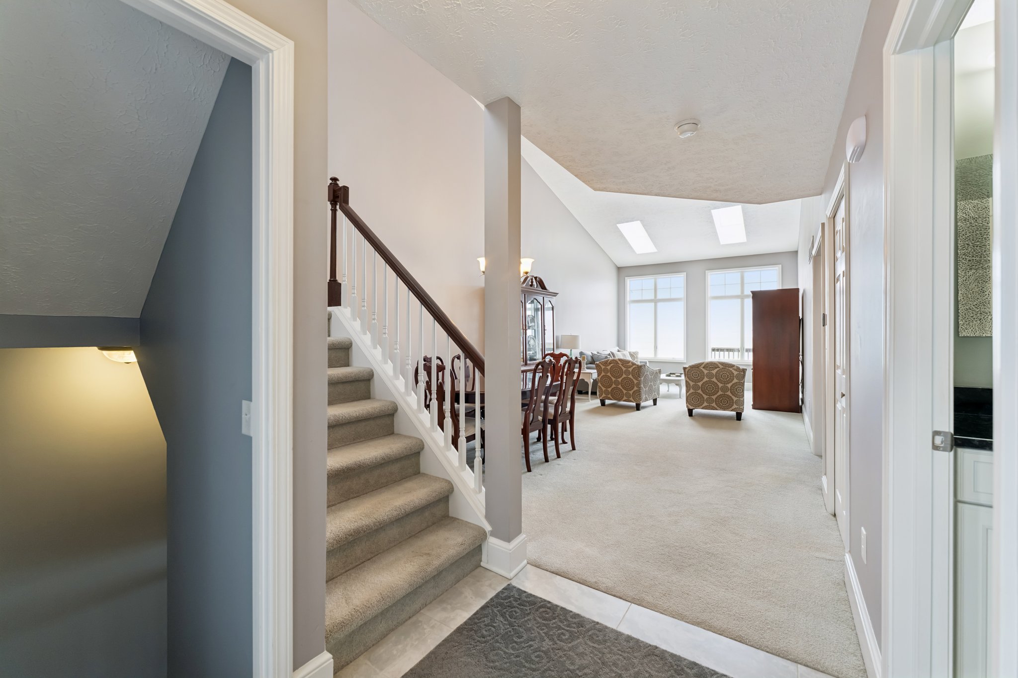 E Lake Rd-S2402-035.jpg