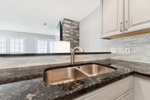 E Lake Rd-S2402-029.jpg