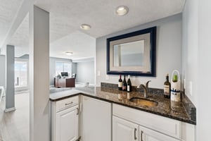 E Lake Rd-S2402-033.jpg