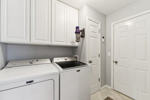 E Lake Rd-S2402-034.jpg