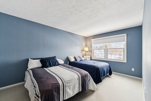 E Lake Rd-S2402-047.jpg