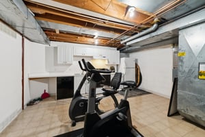 E Lake Rd-S2402-060.jpg