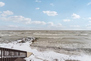 E Lake Rd-S2402-065.jpg