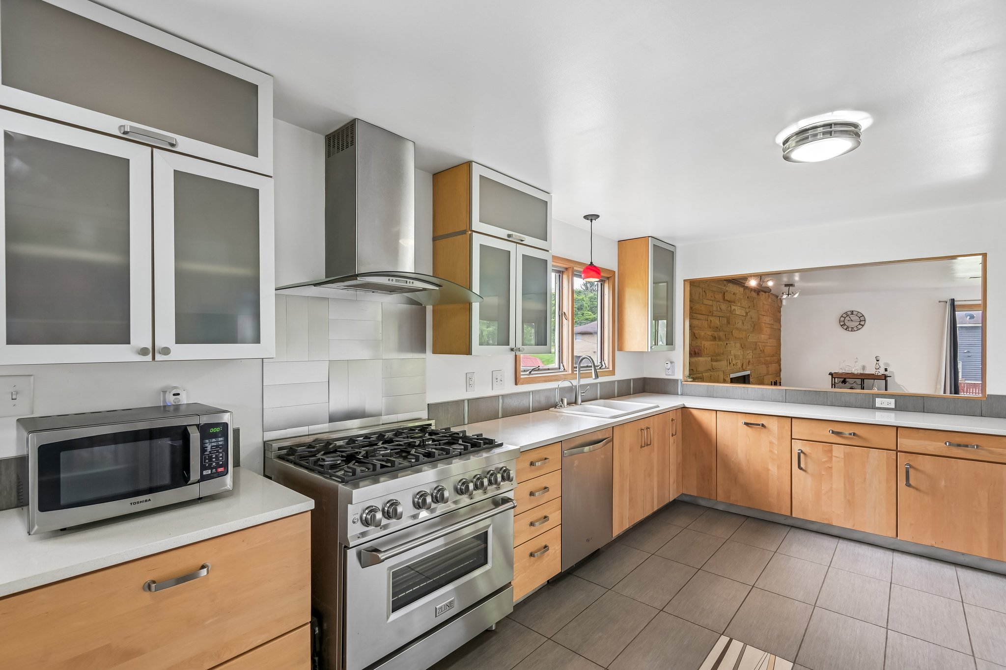 Cheviot Pl-S2205-021.jpg