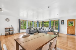 Cheviot Pl-S2205-016.jpg