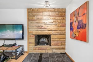 Cheviot Pl-S2205-027.jpg