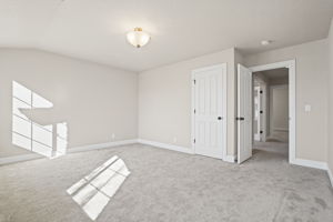  Photo 32