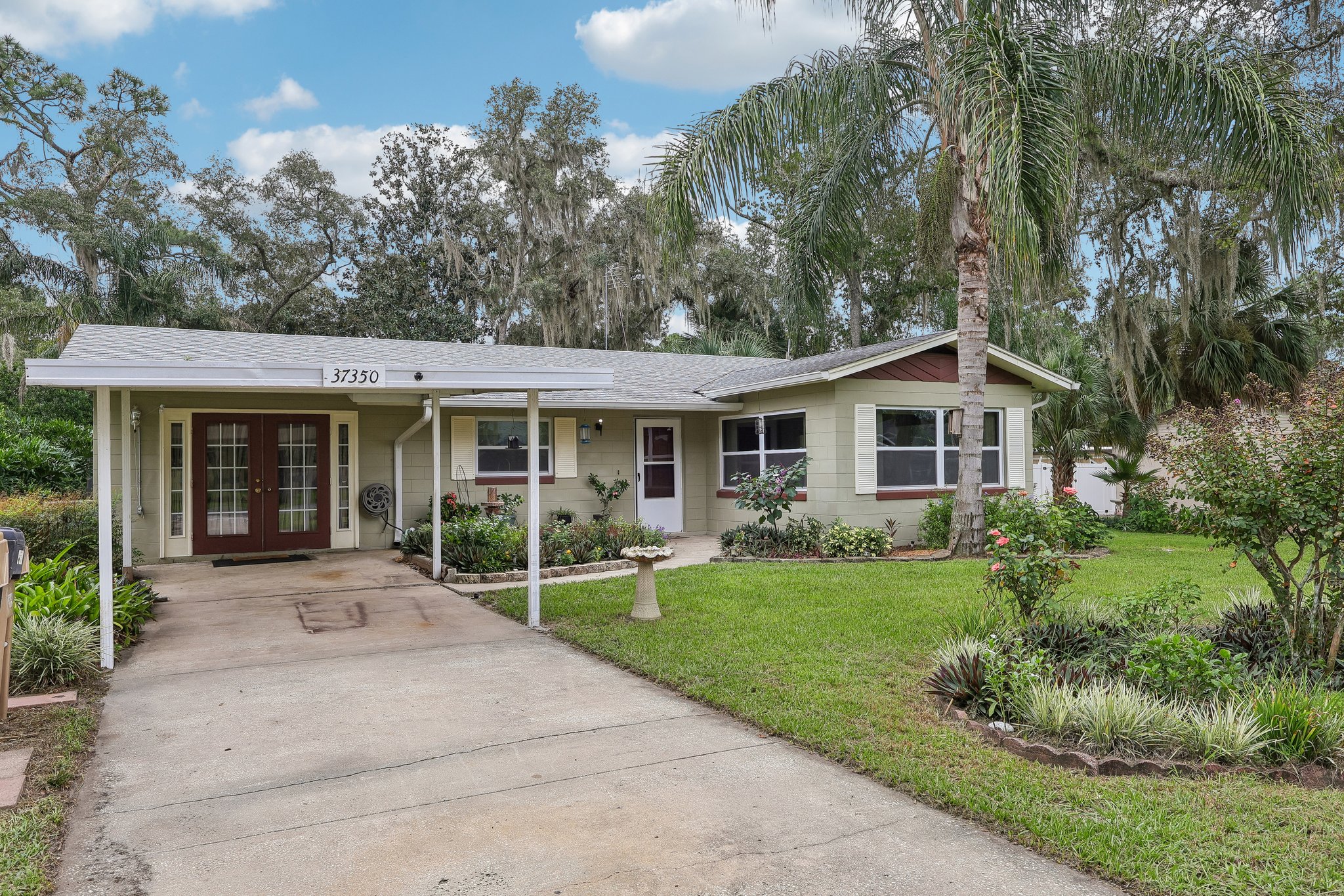 Oak Ln-S2509-002.jpg