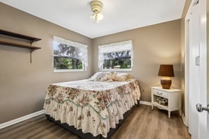 Oak Ln-S2609-8-001.jpg