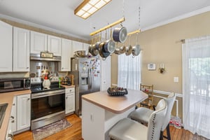 Midlothian Pl-S1609-014.jpg