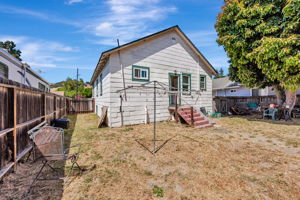 035_37373 3rd St  Fremont