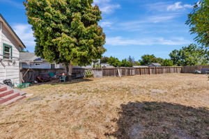 037_37373 3rd St  Fremont