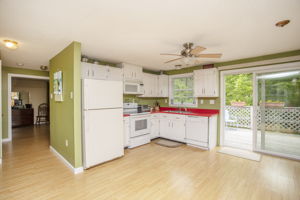  374 Old Plymouth Rd, Bourne, MA 02562, US Photo 4