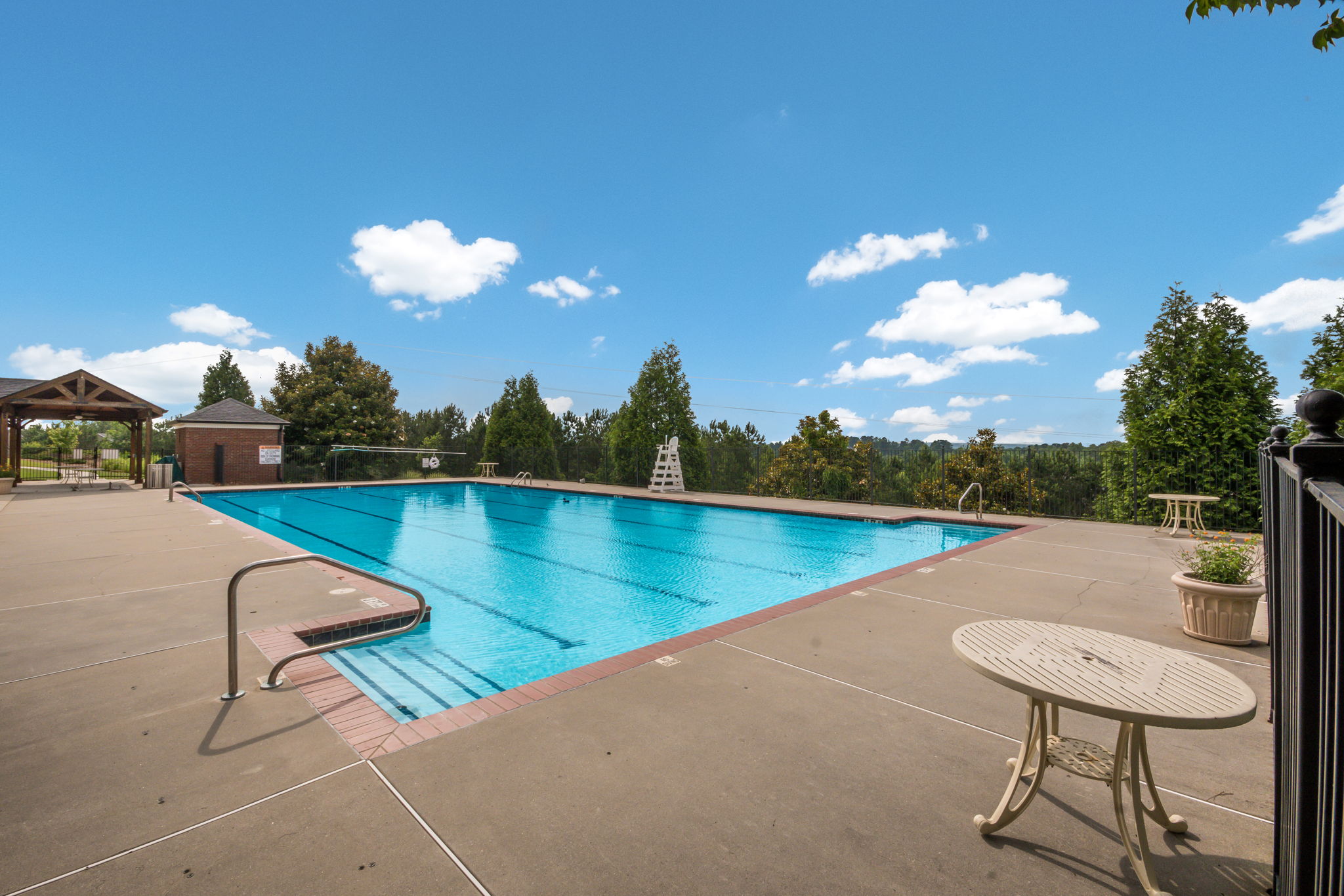  Photo 42