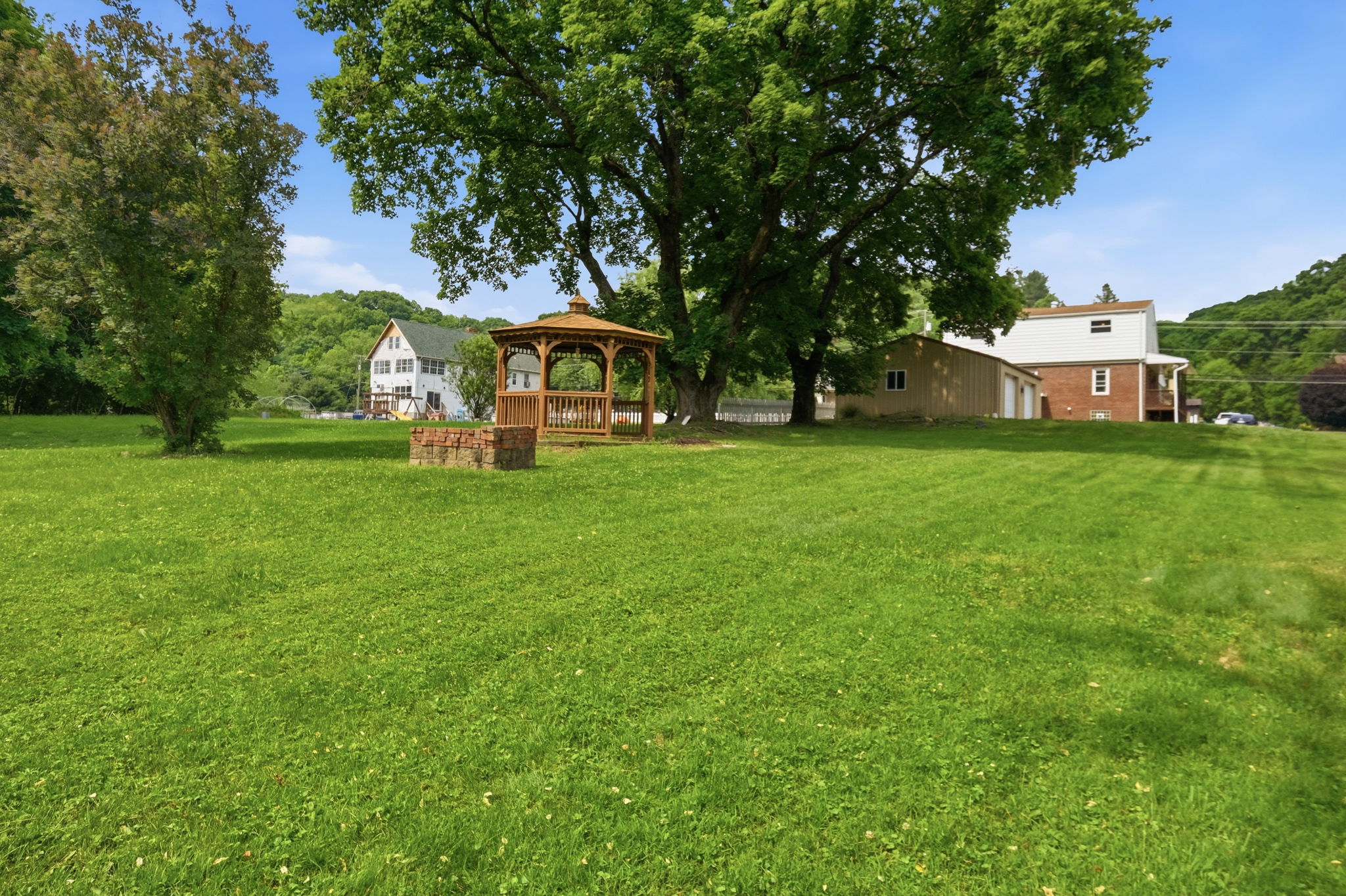  Photo 37